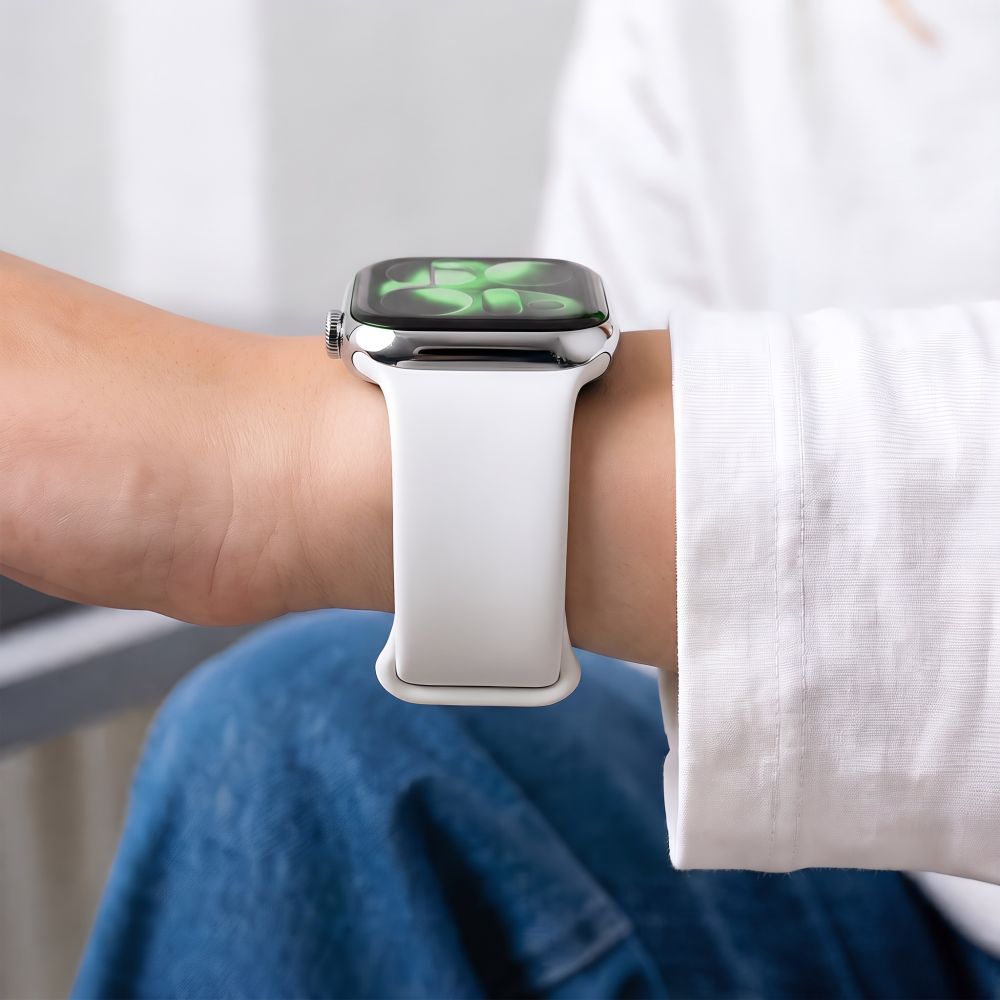 Tech-Protect Silicone Strap for Apple Watch 40 / 41 / 42 mm - White_5