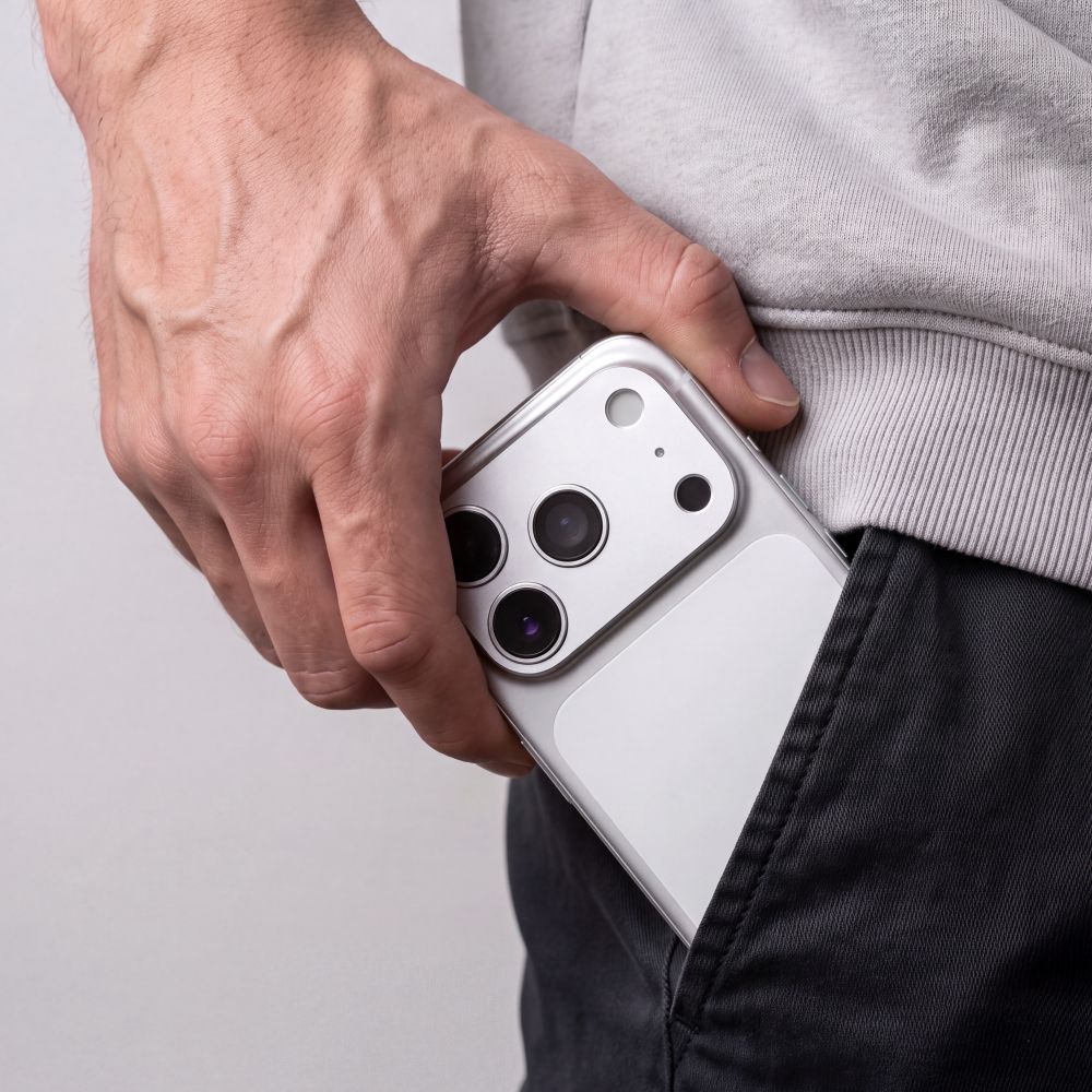 Osłona na wyspę aparatu Tech-Protect Camalloy Fit+ na iPhone 18 Pro Max - srebrna_7