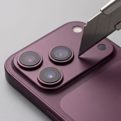 Osłona na wyspę aparatu Tech-Protect Camalloy Fit+ na iPhone 18 Pro - burgundowa_4