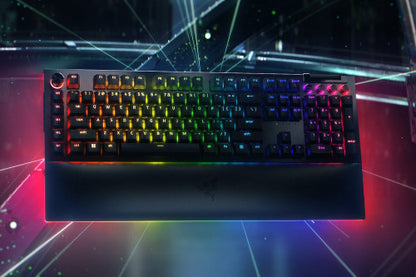 TECLADO RAZER BLACKWIDOW V4 PRO YELLOW SWITCH (USA) (RZ03-04681800-R3M1)_2