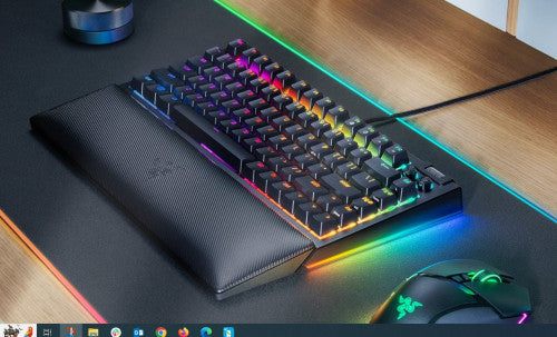 BlackWidow V4 75%, Gaming-Tastatur_0