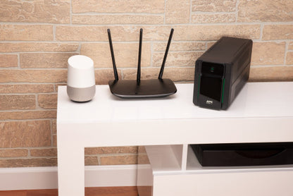 UPS APC / 700VA / 230V / Preto / BVX700LI_6