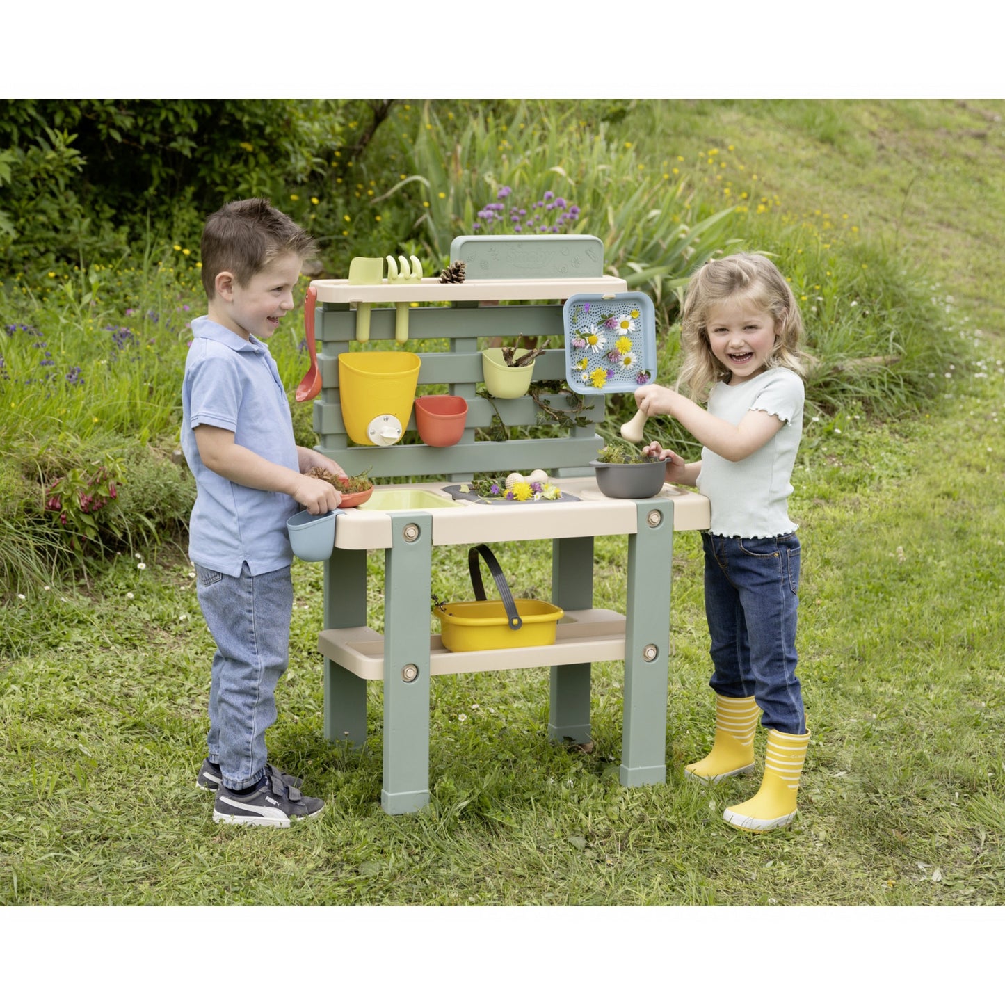 Cozinha de Lama Smoby Life Mud Kitchen Exterior Infantil