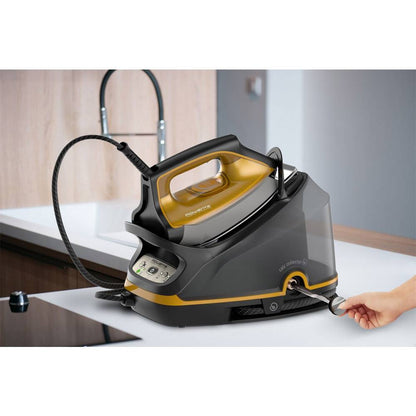 Ferro com Caldeira Rowenta DG7644F0 Compact Steam Pro 2200W 1.1L 6.4 Bar Preto