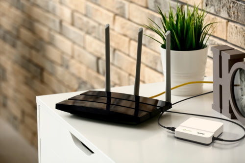 APC CP12036LI sistema de alimentaciÃ³n ininterrumpida (UPS) 36 W_2