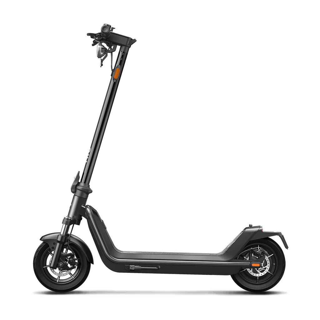 NIU KICK SCOOTER KQI 300P BLACK_1