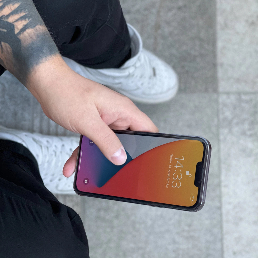 Wozinsky super tough full glue tempered glass full screen with frame case friendly Apple iphone xr / iphone 11 black_8