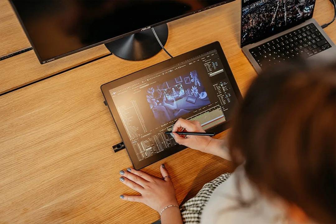 Mesa Digitalizadora Wacom Cintiq 16 16” IPS WQXGA Pro Pen 3