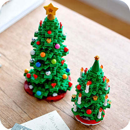 LEGO 40573 Árvore de Natal 2 em 1 - 784 Peças