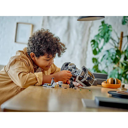 LEGO Star Wars: Bombardeiro TIE | Idades 9+ | 625 Peças | Item 75347