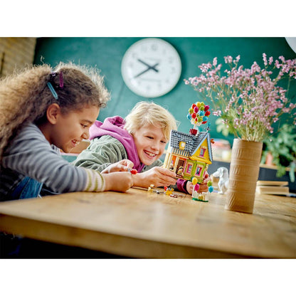 LEGO Disney: Casa de Up | Idades 9+ | 598 Peças | Item 43217