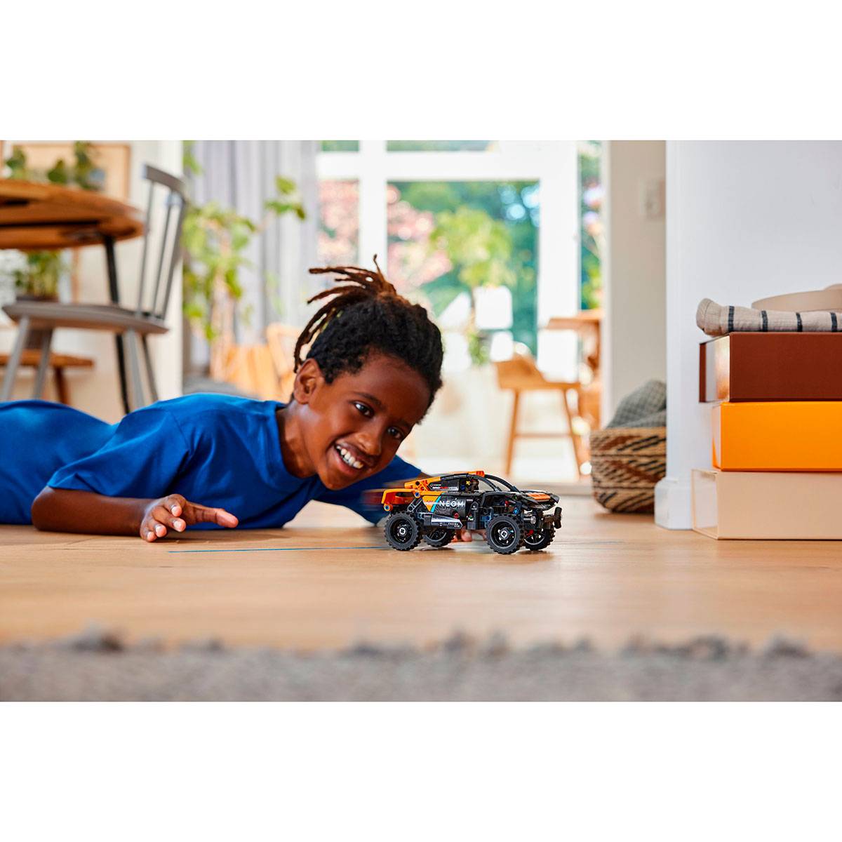 LEGO Technic: NEOM McLaren Extreme E Race Car | Idades 7+ | 252 Peças | Item 42166
