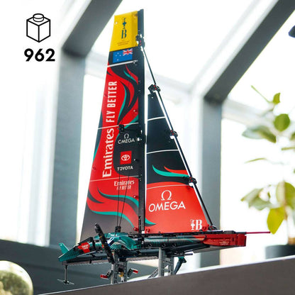 LEGO Technic: Veleiro Emirates Team New Zealand AC75 | Idades 18+ | 962 Peças | Item 42174