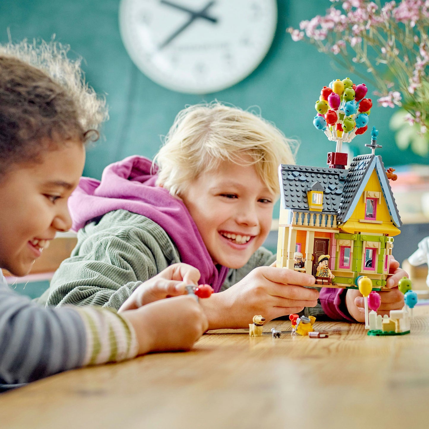 Construção LEGO / Disney Pixar Carls Haus aus "Oben" / 43217