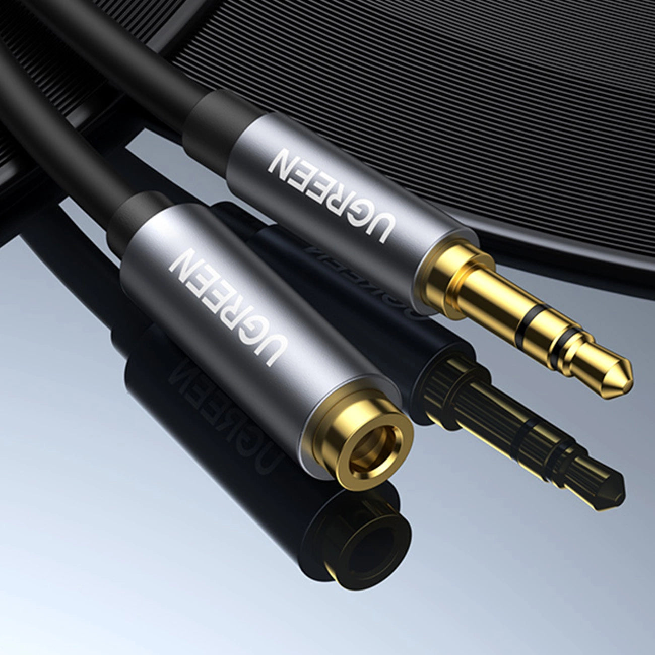Ugreen AV118 10592 cable 3.5 mm mini jack (male) / 3.5 mm mini jack (female) 1m - silver_3
