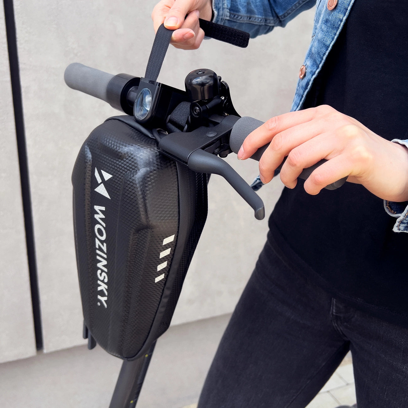 Wozinsky waterproof scooter handlebar bag 3l handlebar bag black (WSB4BK)_8