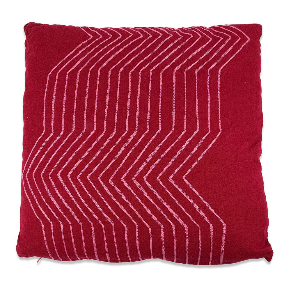 Almofada vermelha com linhas rosa 50x12x50cm. basics_0