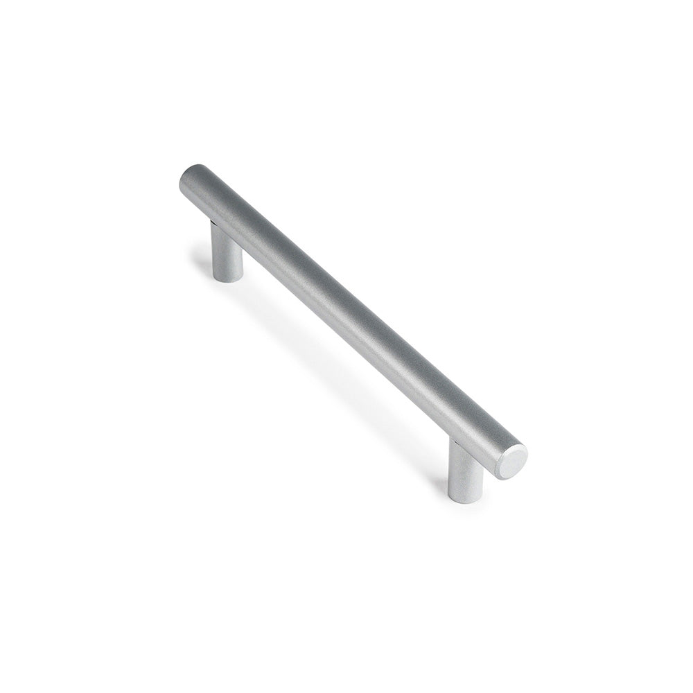 BlÃ­ster com 4 puxadores para mÃ³veis tipo asa. fabricado em inox e acabamento alumÃ­nio. mod. 891h entre pontos 128mm_0