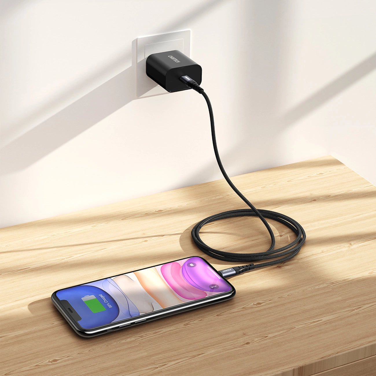 Cabo USB-C para Lightning Choetech Fast Charging IP0041 / PD 18W / 480Mb/s / 3A 2m / Preto