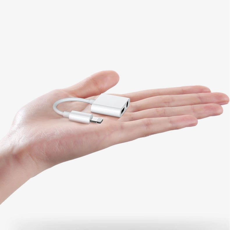 Joyroom S-Y104 headphone adapter Lightning - Lightning / mini jack 3.5mm - white_9