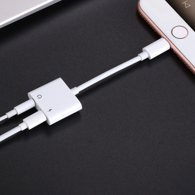 Joyroom S-Y104 headphone adapter Lightning - Lightning / mini jack 3.5mm - white_10