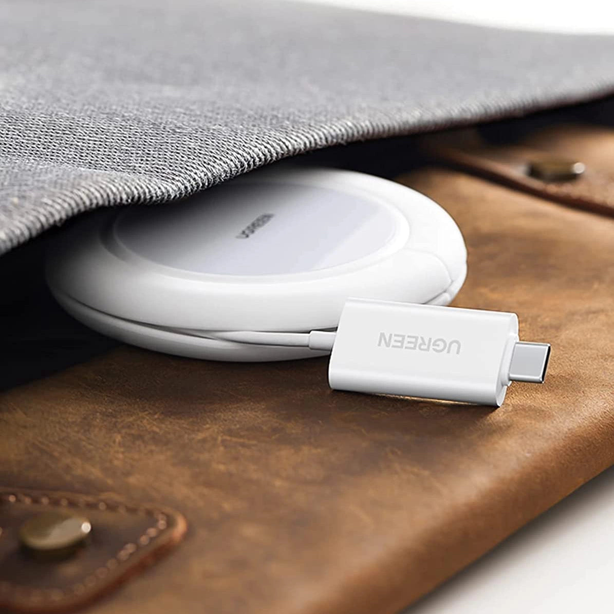 Ugreen CD245 40123 wireless Qi / MagSafe charger 15W with USB-C cable - white_5