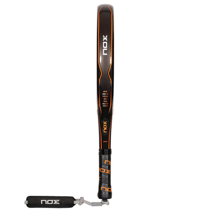 Raquete de Padel NoxSport Equation Advanced 2024 / Preta e Laranja
