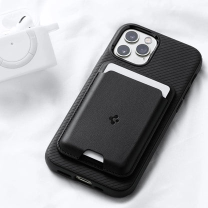 Spigen Valentinus Magnetic Wallet with MagSafe - Black_16