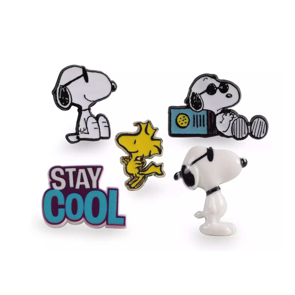 Set 5 pins Snoopy Peanuts_0