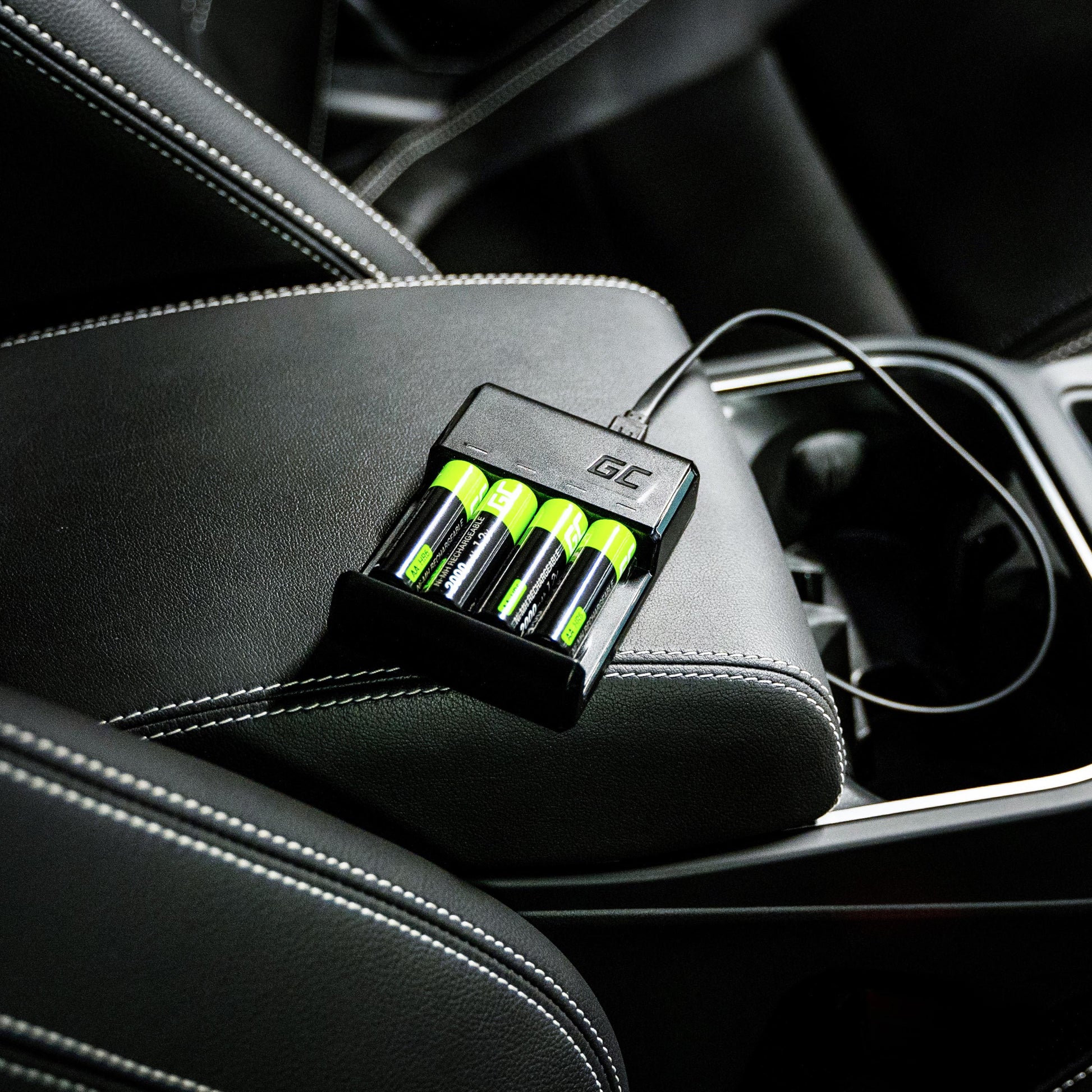 Set Green Cell GC VitalCharger and 4x batteries AAA HR03 800mAh_4